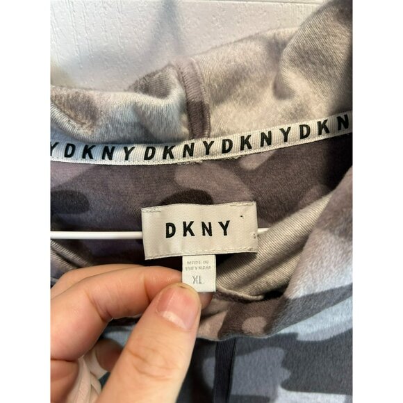 DKNY Gray And Black Camouflage Long Sleeve Hoodie Jacket Size XL Super Soft - Picture 2 of 5